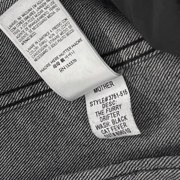 MOTHER The Furry Drifter Jacket Women’s Size Medium Black Denim Faux Fur Lining - Picture 4 of 5